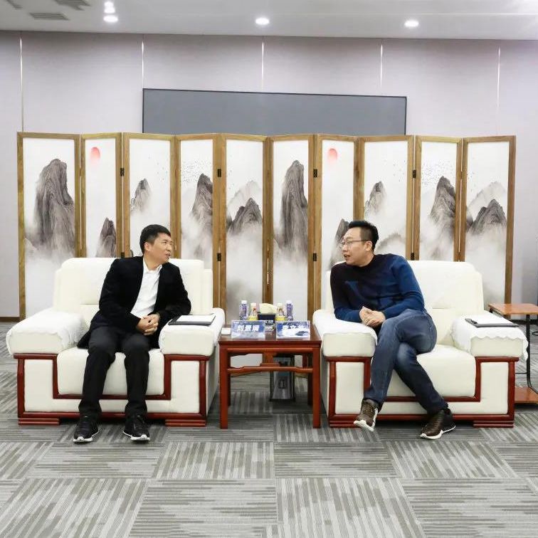 热烈祝贺鸿文教育集团与学习型中国达成战略合作